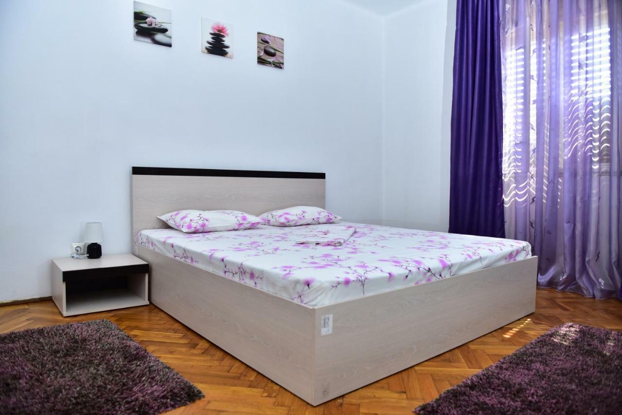 Vila Arjana Orşova Exterior foto